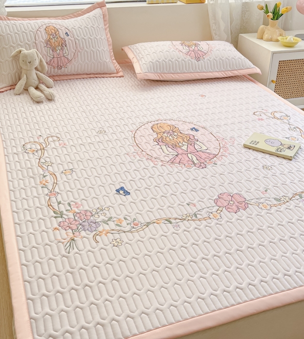 91家纺网 家纺一手货源 找家纺 慕澄 2023新款大版宽边小清新乳胶凉席系列 宽边-女孩