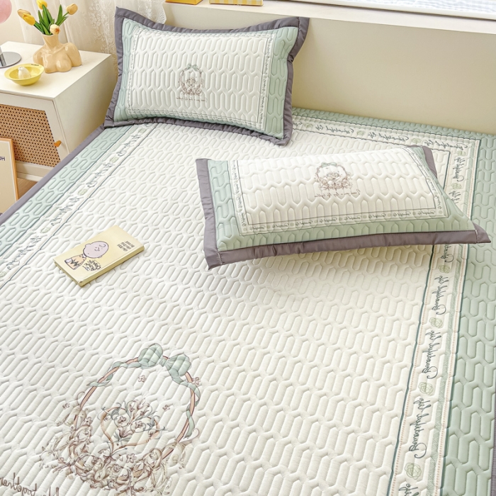 91家纺网 家纺一手货源 找家纺 慕澄 2023新款大版宽边小清新乳胶凉席系列 宽边-晚风