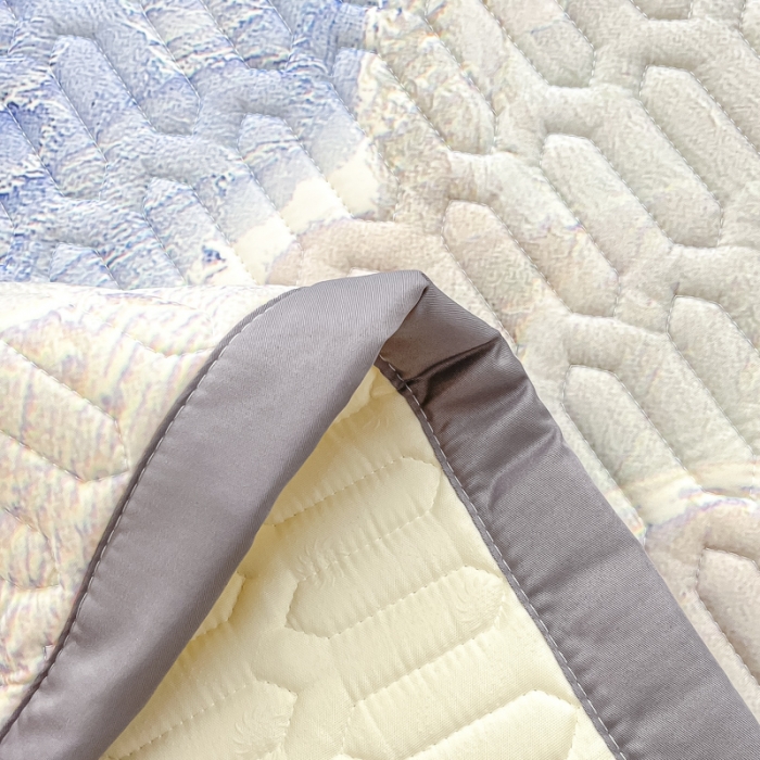 91家纺网 家纺一手货源 找家纺 慕澄 2023新款大版宽边小清新乳胶凉席系列 宽边-星辰