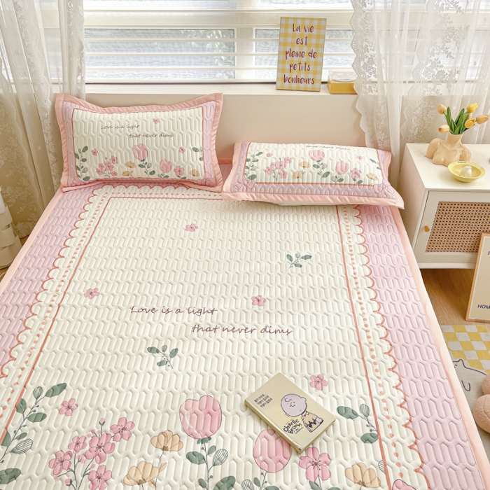 91家纺网 家纺一手货源 找家纺 慕澄 2023新款大版宽边小清新乳胶凉席系列 宽边-伊甸园