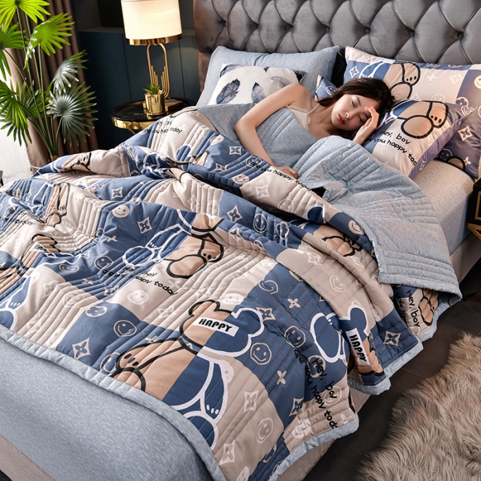 91家纺网 家纺一手货源 找家纺 圣楚 2024新款 清新可水洗夏凉被 小熊