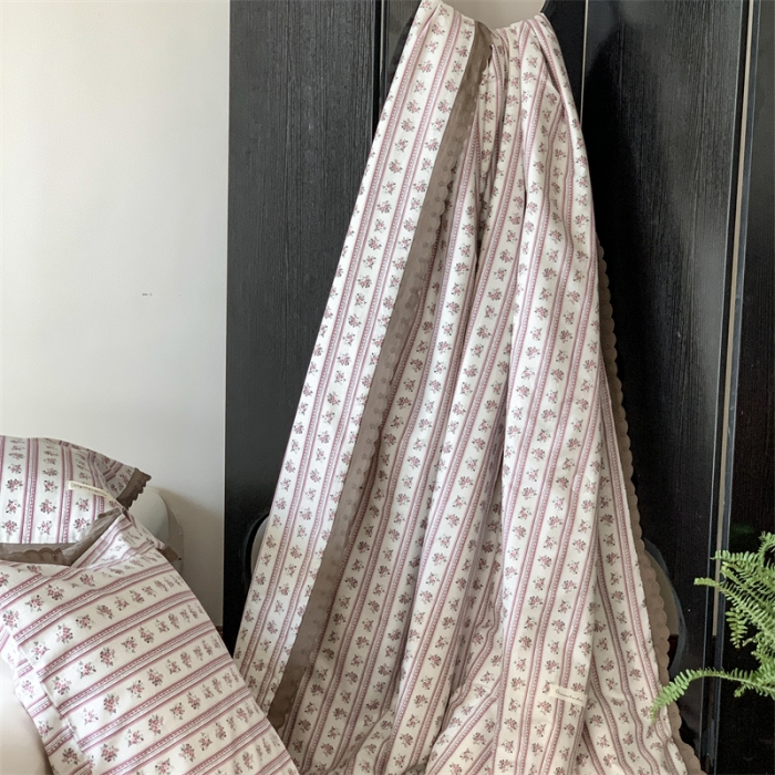 91家纺网 家纺一手货源 找家纺 汇庭 2023新款艾莎夏被 莫斯粉