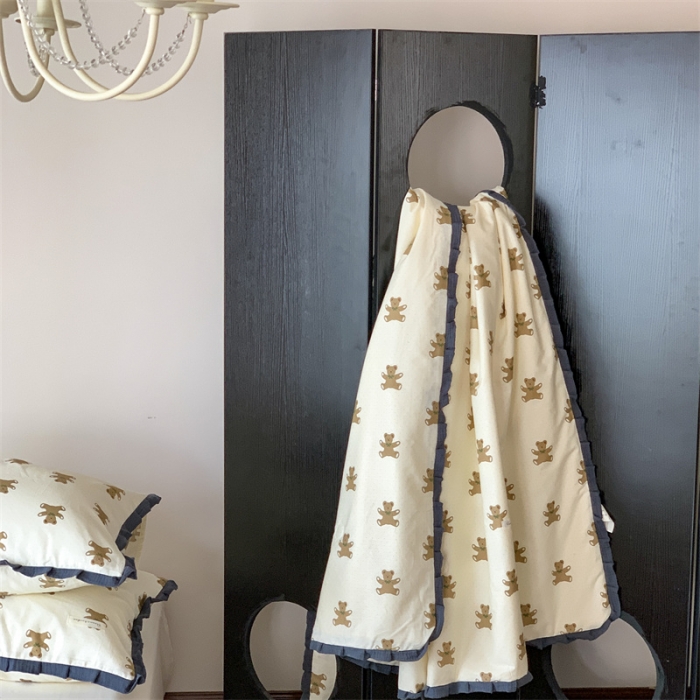 91家纺网 家纺一手货源 找家纺 汇庭 2023新款艾莎夏被 奶酪熊