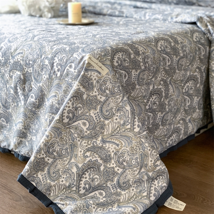 91家纺网 家纺一手货源 找家纺 汇庭 2023新款艾莎夏被 燃梦