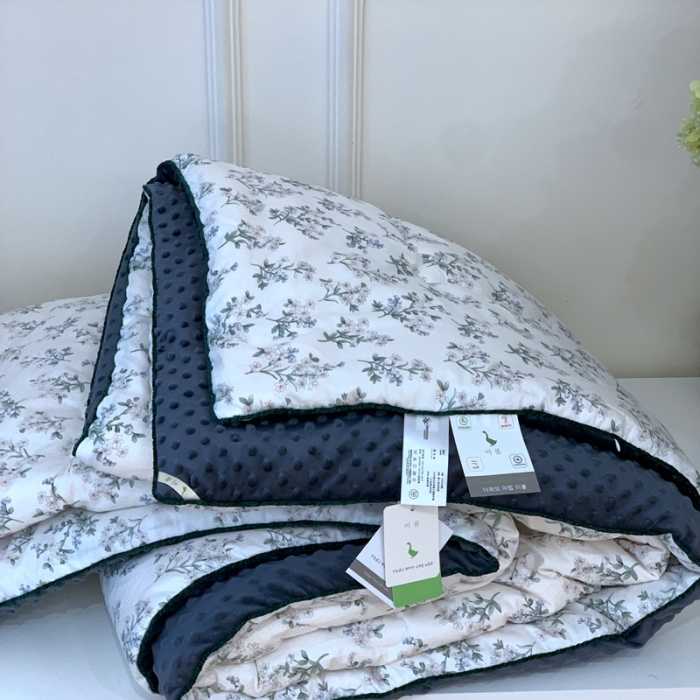 91家纺网 家纺一手货源 找家纺 汇庭 2023新款双人豆豆被 艾莉