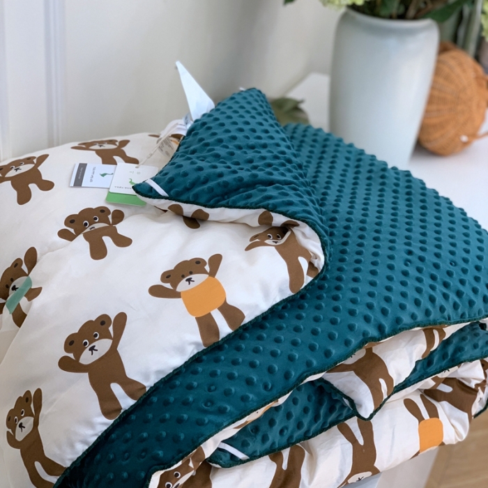 91家纺网 家纺一手货源 找家纺 汇庭 2023新款双人豆豆被 姜饼熊