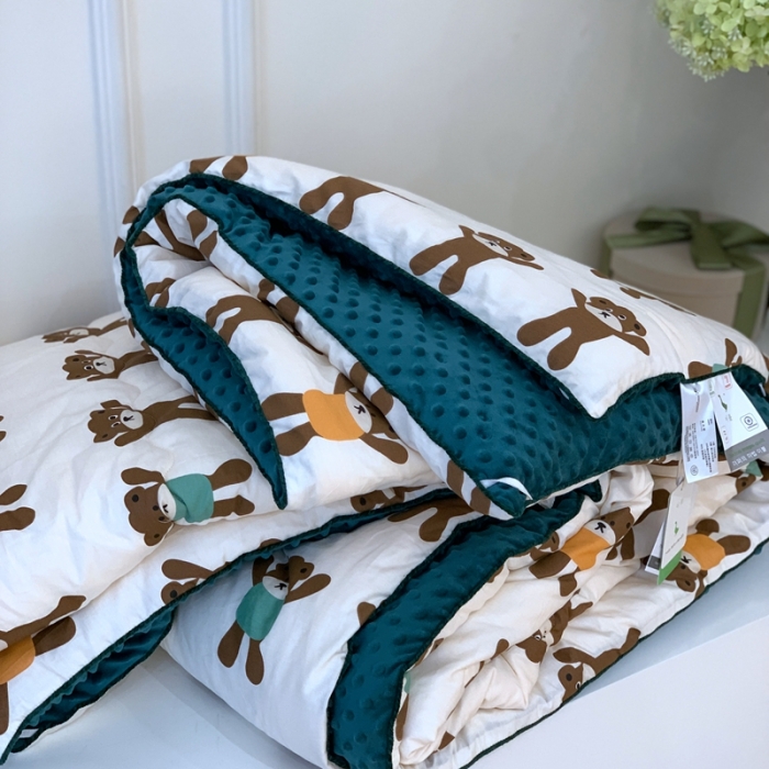 91家纺网 家纺一手货源 找家纺 汇庭 2023新款双人豆豆被 姜饼熊