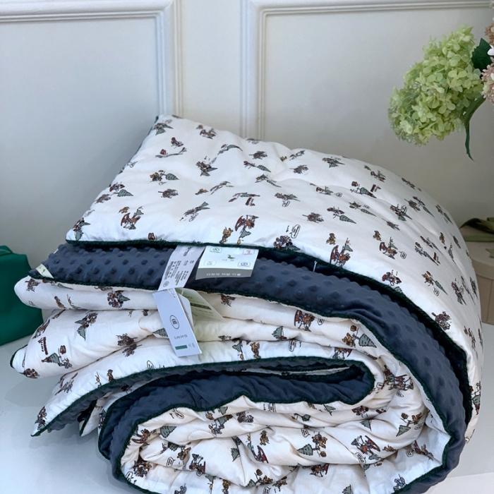 91家纺网 家纺一手货源 找家纺 汇庭 2023新款双人豆豆被 卡其