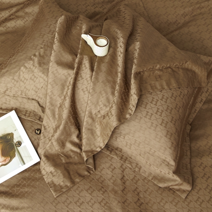 91家纺网 家纺一手货源 找家纺 安莱生活 2023新款100S纯棉提花系列四件套 枫林晚