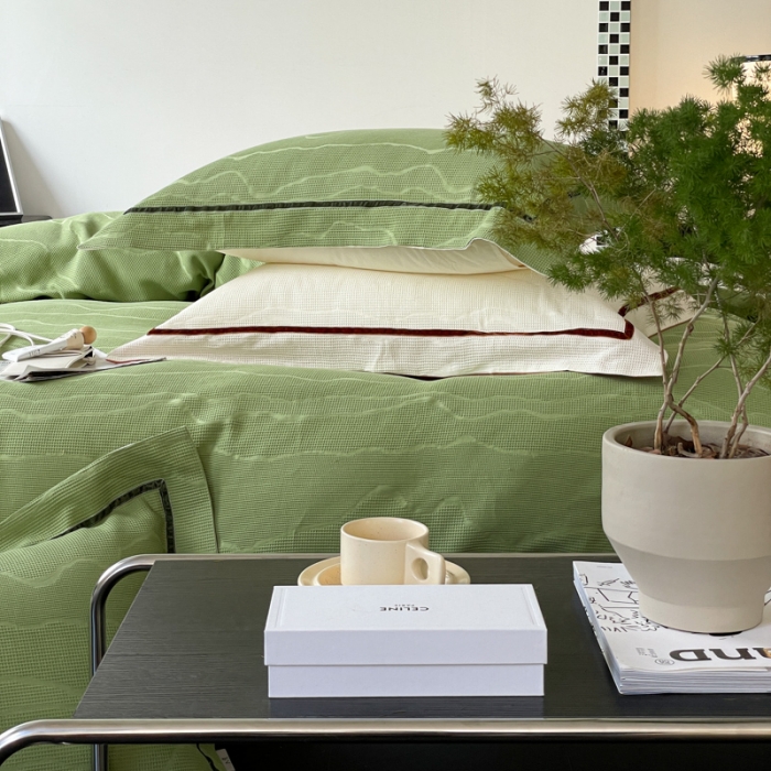 91家纺网 家纺一手货源 找家纺 玛奇朵2023新品60支华夫格大提花- 艾维斯诺系列四件套艾维斯诺-绿