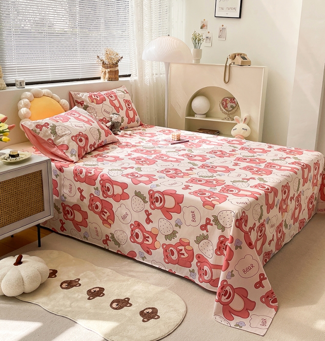 91家纺网 家纺一手货源 找家纺 绵庭 2023新款 全棉印花床单 快乐草莓熊