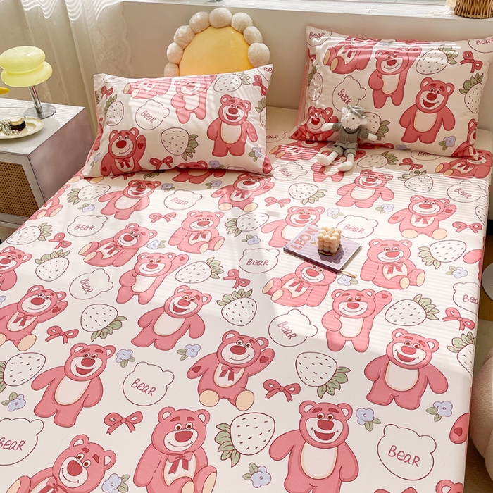 91家纺网 家纺一手货源 找家纺 绵庭 2023新款 全棉印花床单 快乐草莓熊