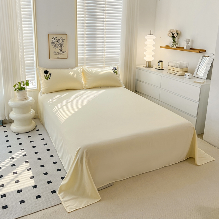 91家纺网 家纺一手货源 找家纺 包小包2024春夏新款工艺款毛巾绣臻丝棉四件套米兰系列奶油黄提供买家秀