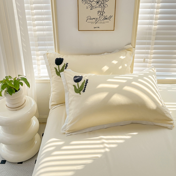 91家纺网 家纺一手货源 找家纺 包小包2024春夏新款工艺款毛巾绣臻丝棉四件套米兰系列奶油黄提供买家秀