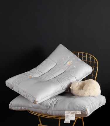 91家纺网 家纺一手货源 找家纺 （总）枕之坊 2023新款大米润养枕