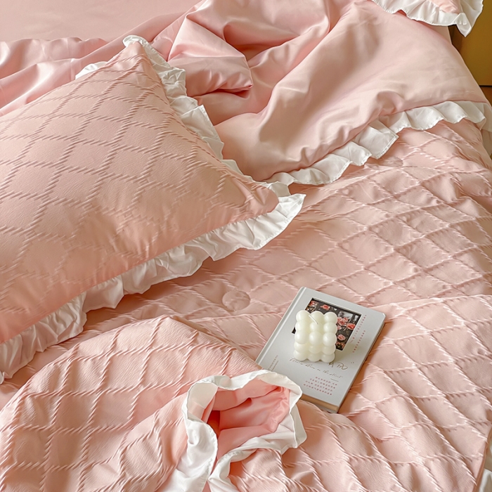 91家纺网 家纺一手货源 找家纺 澳梵 2023新款【夏日茶话会】系列-立体提花格夏被四件套 邂逅-粉