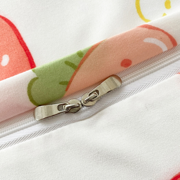 91家纺网 家纺一手货源 找家纺 妖妖家纺 2023印花水洗双层纱贝克绣四件套 草莓兔