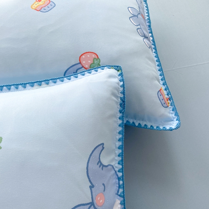 91家纺网 家纺一手货源 找家纺 妖妖家纺 2023印花水洗双层纱贝克绣四件套 草莓象