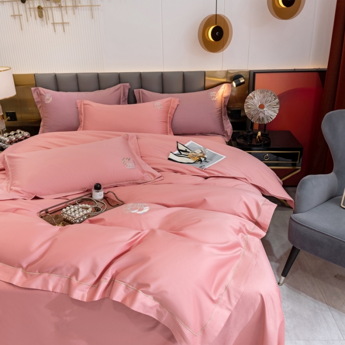 91家纺网 家纺一手货源 找家纺 琉宿 2023新款澳棉CR工艺50s双股长绒棉绣花四件套露西亚刺绣系列 露西亚-粉豆沙