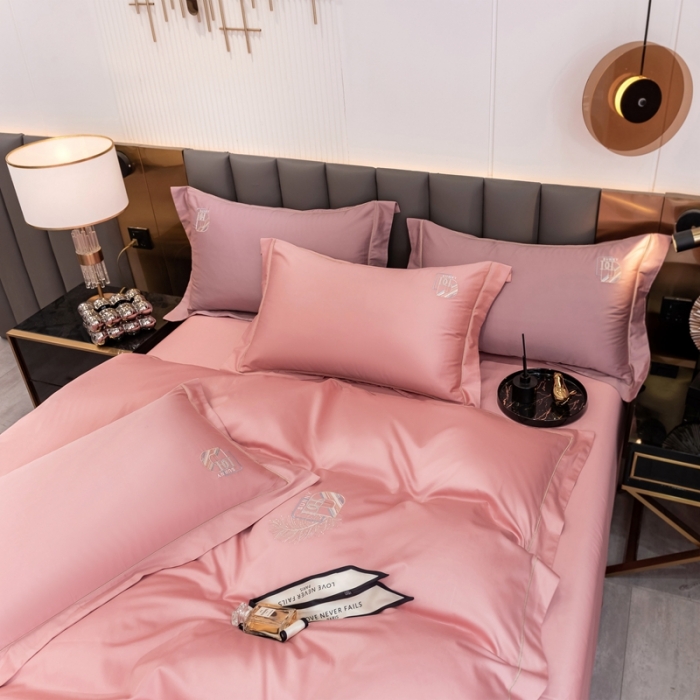 91家纺网 家纺一手货源 找家纺 琉宿 2023新款澳棉CR工艺50s双股长绒棉绣花四件套露西亚刺绣系列 露西亚-粉豆沙