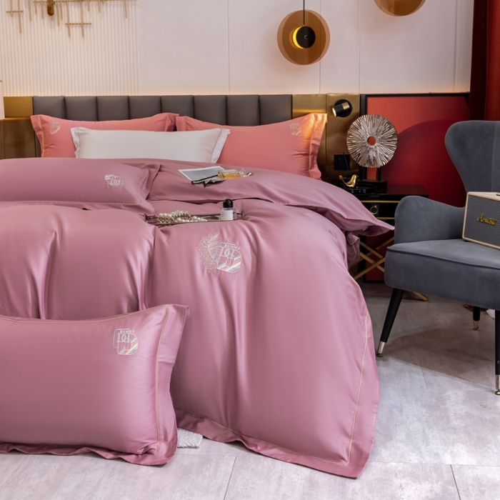 91家纺网 家纺一手货源 找家纺 琉宿 2023新款澳棉CR工艺50s双股长绒棉绣花四件套露西亚刺绣系列 露西亚-香芋紫