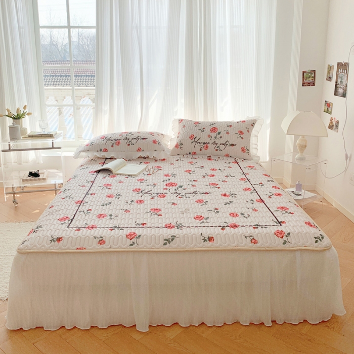 91家纺网 家纺一手货源 找家纺 (总)慕澄 2023新款大版雪纺床裙款乳胶凉席系列