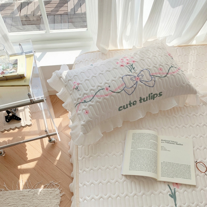 91家纺网 家纺一手货源 找家纺 慕澄 2023新款大版雪纺床裙款乳胶凉席系列 床裙款-蝴蝶结