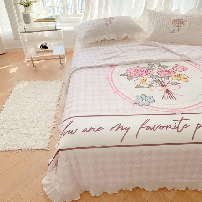 91家纺网 家纺一手货源 找家纺 慕澄 2023新款大版雪纺床裙款乳胶凉席系列 床裙款-花季