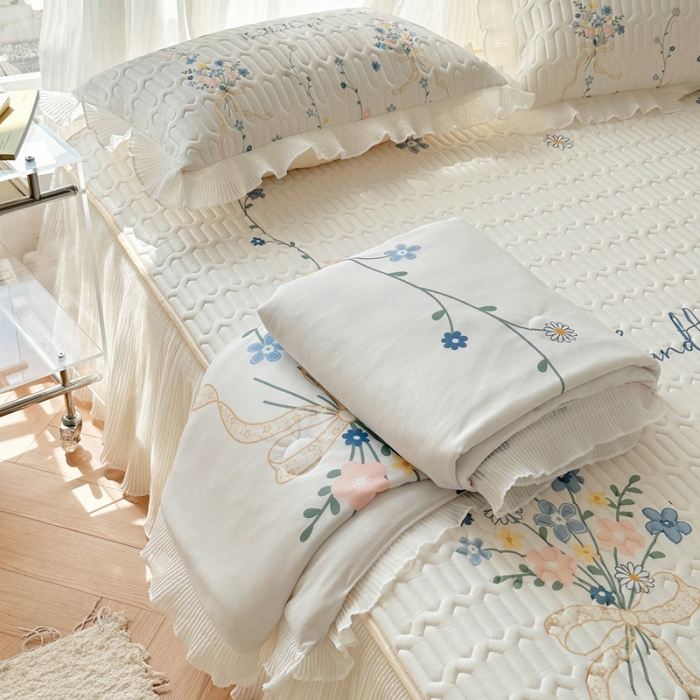 91家纺网 家纺一手货源 找家纺 慕澄 2023新款大版雪纺床裙款乳胶凉席系列 床裙款-花蔓