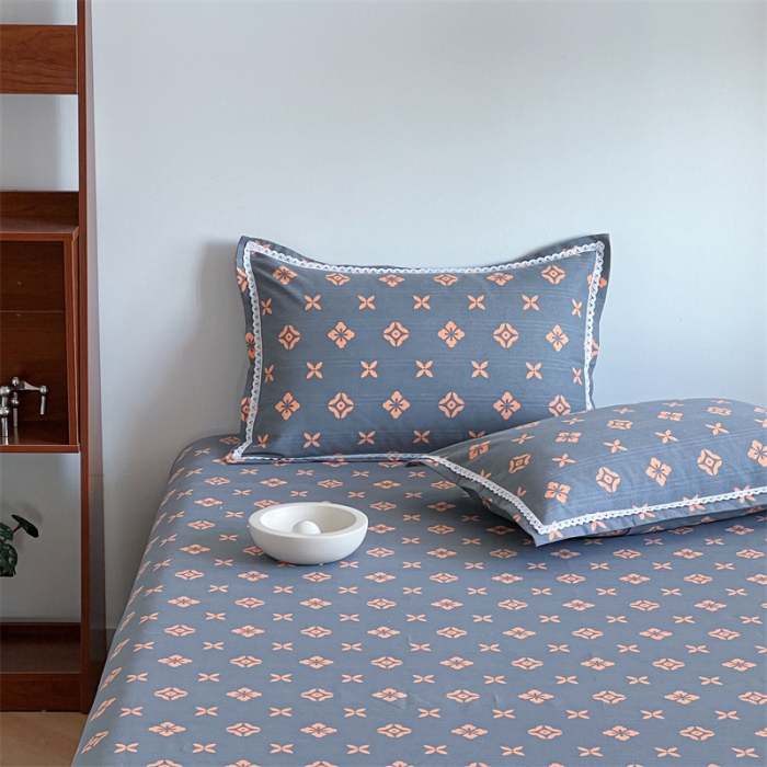 91家纺网 家纺一手货源 找家纺 萌宝 新款纯棉细纱三枚缎卡帆布花边款软凉席床单路易世家