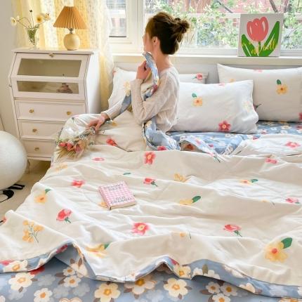 91家纺网 家纺一手货源 找家纺 格子铺 2023新款全棉印花系列棉花夏被 花影菲菲