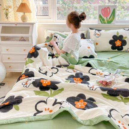 91家纺网 家纺一手货源 找家纺 格子铺 2023新款全棉印花系列棉花夏被 优雅风情