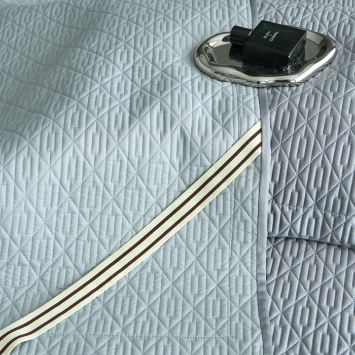 91家纺网 家纺一手货源 找家纺 （总）榻尚 2023新款纯竹纤维绗缝夏凉席空调席垫三件套