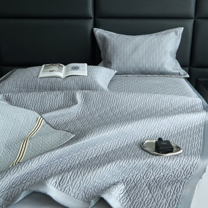 91家纺网 家纺一手货源 找家纺 （总）榻尚 2023新款纯竹纤维绗缝夏凉席空调席垫三件套