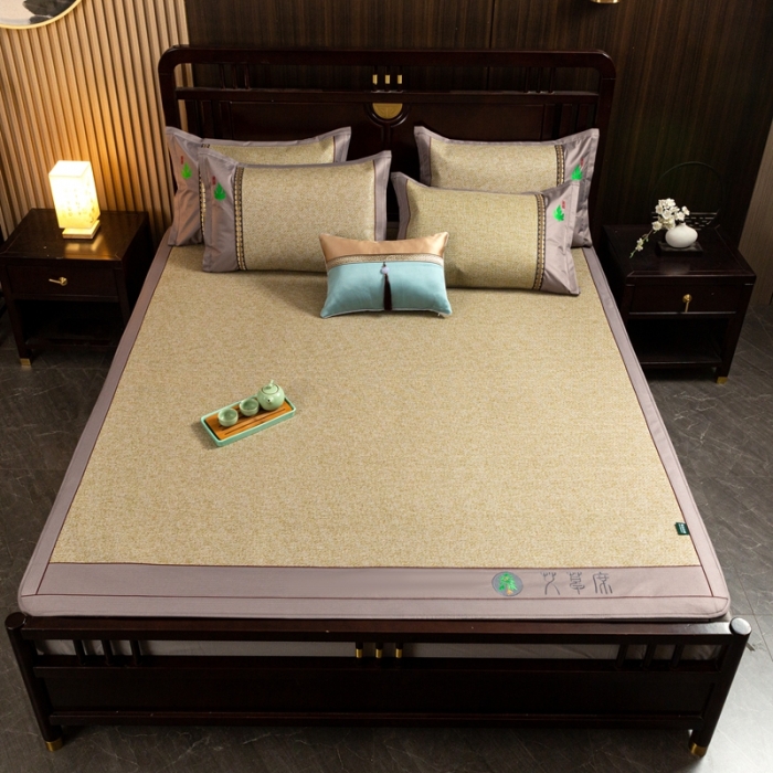 91家纺网 家纺一手货源 找家纺 简一2024新款艾草凉席床笠款冰丝席冰藤席 亚麻