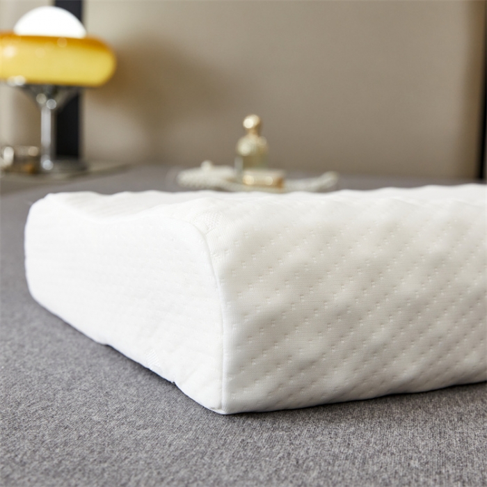 91家纺网 家纺一手货源 找家纺 天然泰国乳胶枕树叶款成人乳胶枕芯枕头平面颗粒按摩