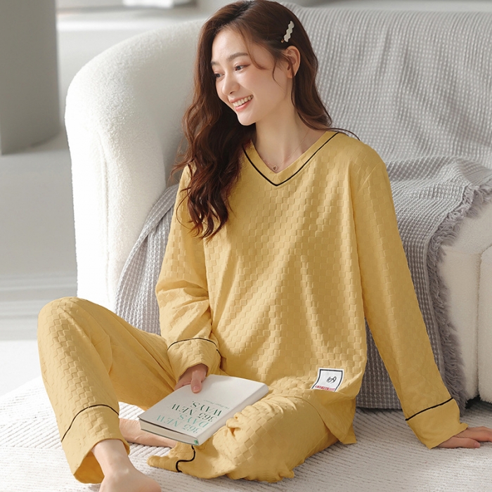 91家纺网 家纺一手货源 找家纺 (总)洛兰沙 2023年新款春秋季长袖棉质少女简约休闲可外穿家居服套装