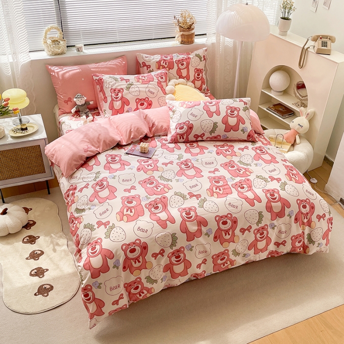 91家纺网 家纺一手货源 找家纺 绵庭 2023新款12868全棉ins小清新印花四件套 快乐草莓熊