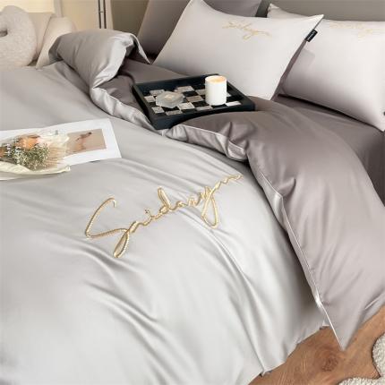 91家纺网 家纺一手货源 找家纺 蓝米卡夫 2024全棉高级感长绒棉刺绣索菲系列-四件套 索菲-奶茶山灰