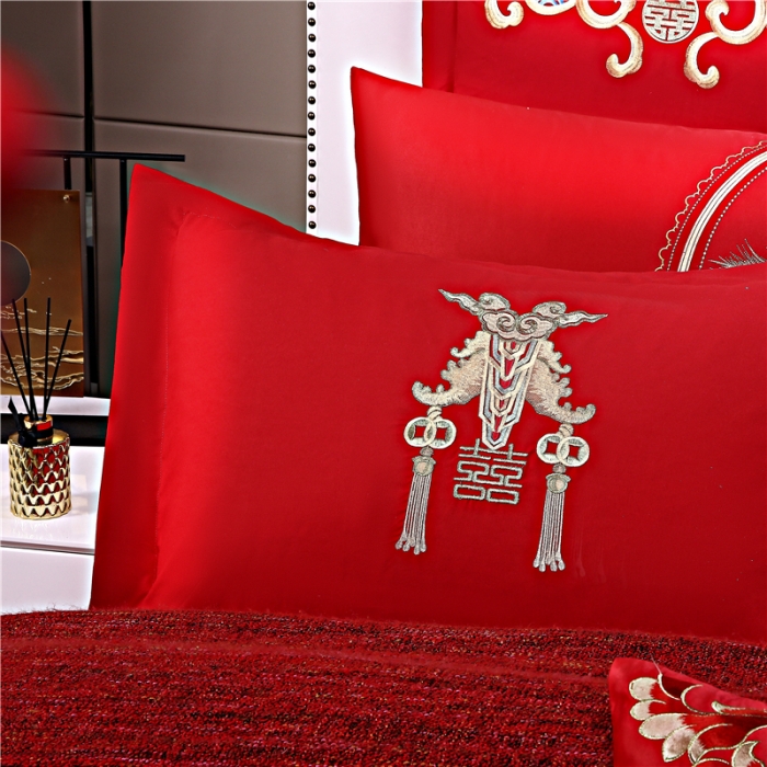 91家纺网 家纺一手货源 找家纺 2025新款亲肤棉绣花刺绣婚庆四件套 龙凤祥贺