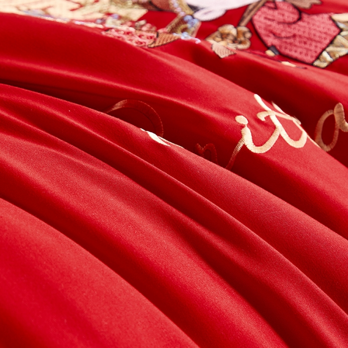 91家纺网 家纺一手货源 找家纺 2025新款水洗磨毛婚庆大豆被子被芯 喜结良缘