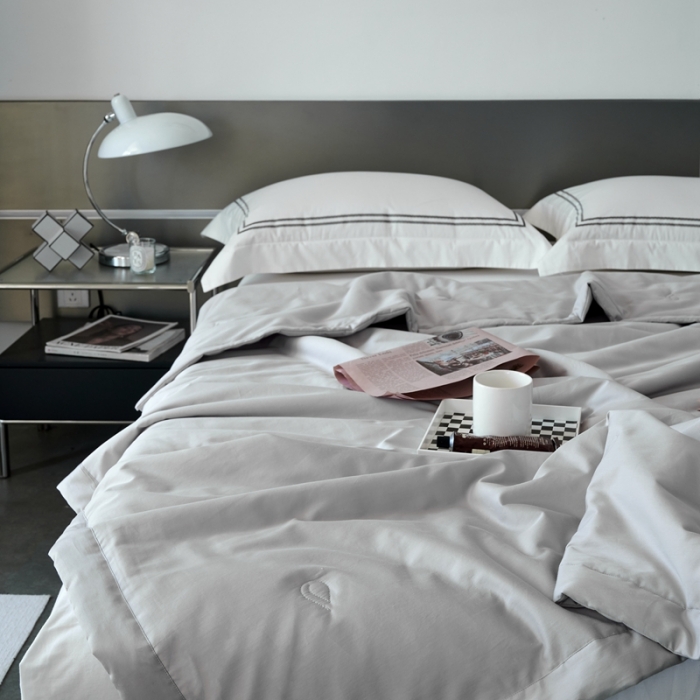 91家纺网 家纺一手货源 找家纺 (总)榻尚 2023新款100支贡缎长绒棉超柔夏被空调被子被芯