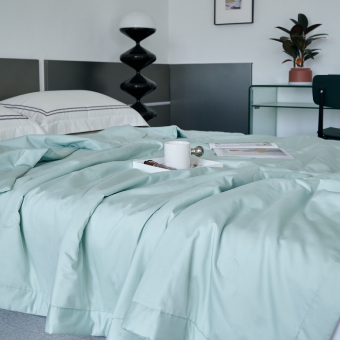 91家纺网 家纺一手货源 找家纺 榻尚 2023新款100支贡缎长绒棉超柔夏被空调被子被芯 涟漪绿