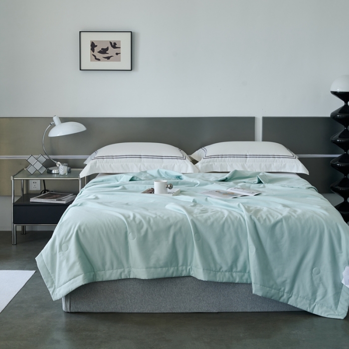 91家纺网 家纺一手货源 找家纺 榻尚 2023新款100支贡缎长绒棉超柔夏被空调被子被芯 涟漪绿