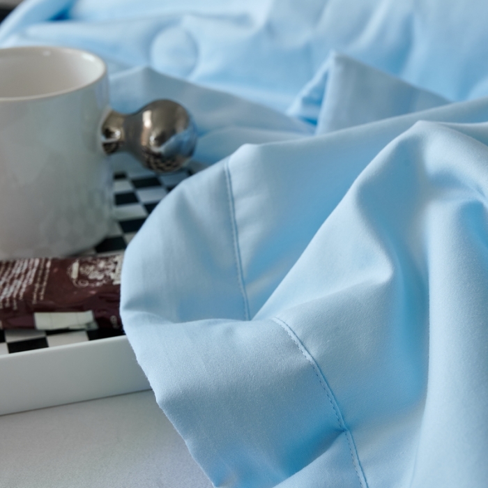 91家纺网 家纺一手货源 找家纺 榻尚 2023新款100支贡缎长绒棉超柔夏被空调被子被芯 天真蓝