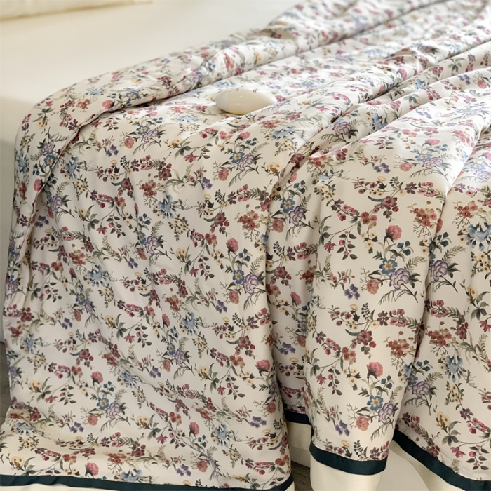 91家纺网 家纺一手货源 找家纺 汇庭 2023新款 雅丝系列夏被 雷蒙