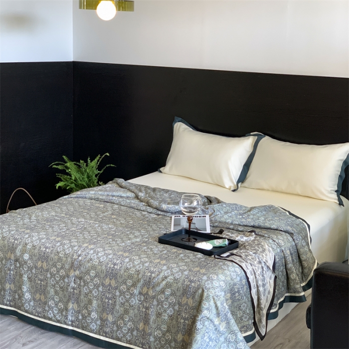 91家纺网 家纺一手货源 找家纺 汇庭 2023新款 雅丝系列夏被 莫斯卡