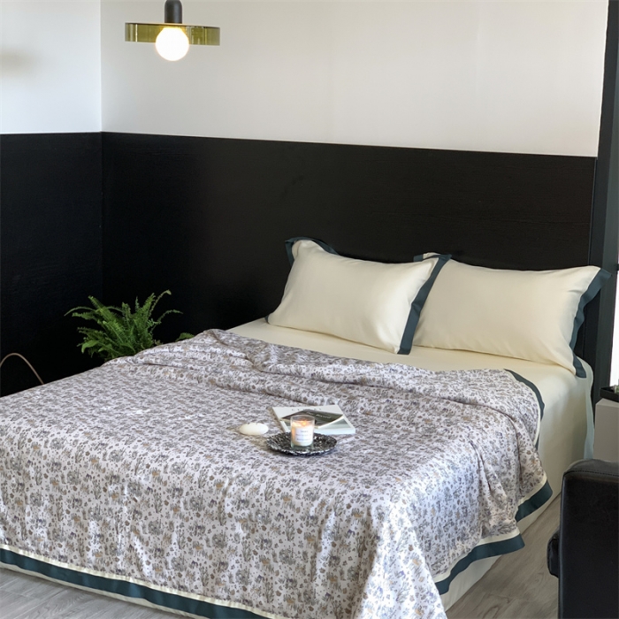 91家纺网 家纺一手货源 找家纺 汇庭 2023新款 雅丝系列夏被寻觅兔