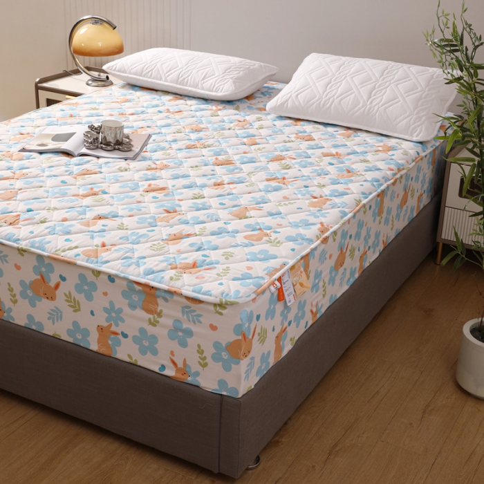 91家纺网 家纺一手货源 找家纺 豪选2025新款全棉防水床笠 欢乐蓝兔