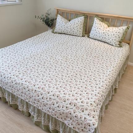 91家纺网 家纺一手货源 找家纺 舒居 2023新款A类水洗棉麻大花边床盖床单 云朵花